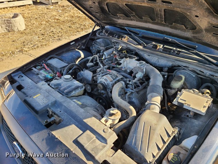 image for item DJ1726 2005 Ford Crown Victoria Police Interecptor