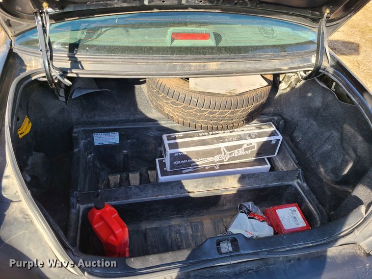 image for item DJ1726 2005 Ford Crown Victoria Police Interecptor