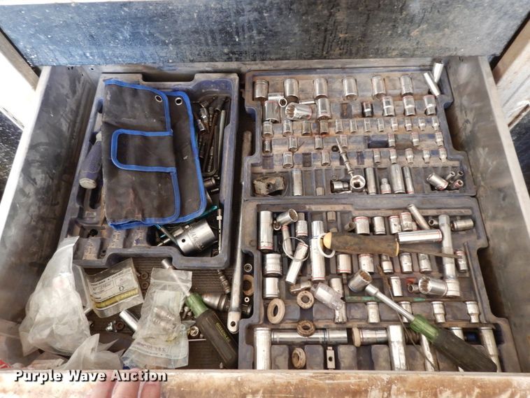 image for item DJ8116 2013 Cargo Mate Sprayliner  enclosed cargo trailer with spray insulation system