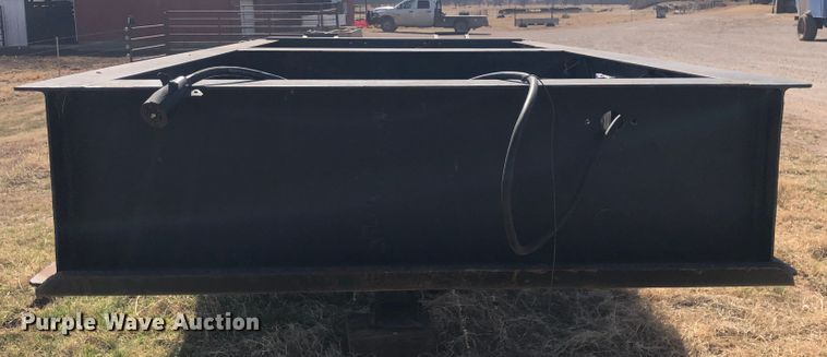 image for item DL0707 1985  equipment trailer