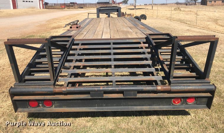 image for item DL0707 1985  equipment trailer