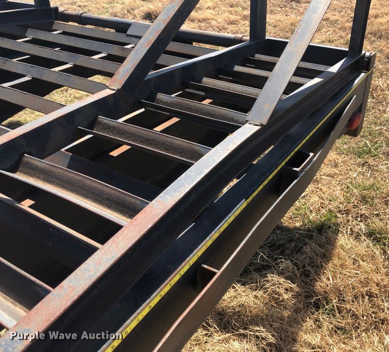 image for item DL0707 1985  equipment trailer