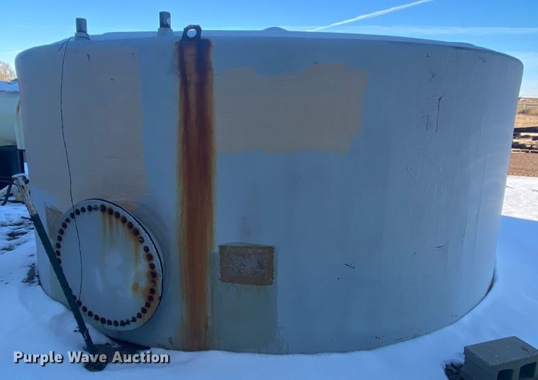 image for item DL1462 Fiberglass tank