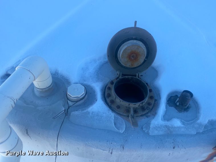 image for item DL1462 Fiberglass tank