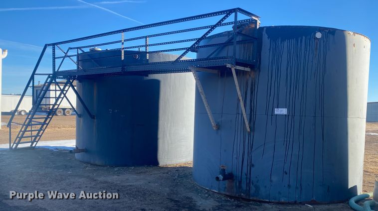 image for item DL1463 (2) tanks