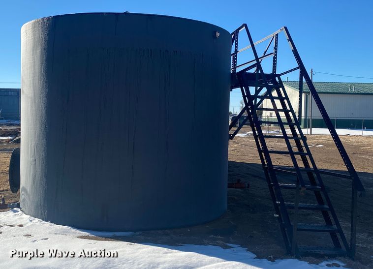 image for item DL1463 (2) tanks