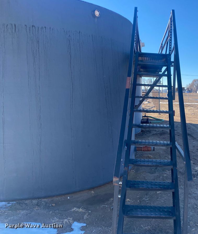 image for item DL1463 (2) tanks