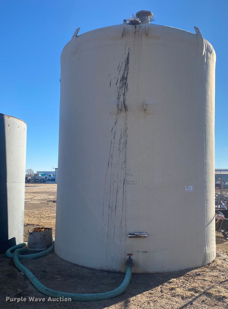 image for item DL1464 Fiberglass tank