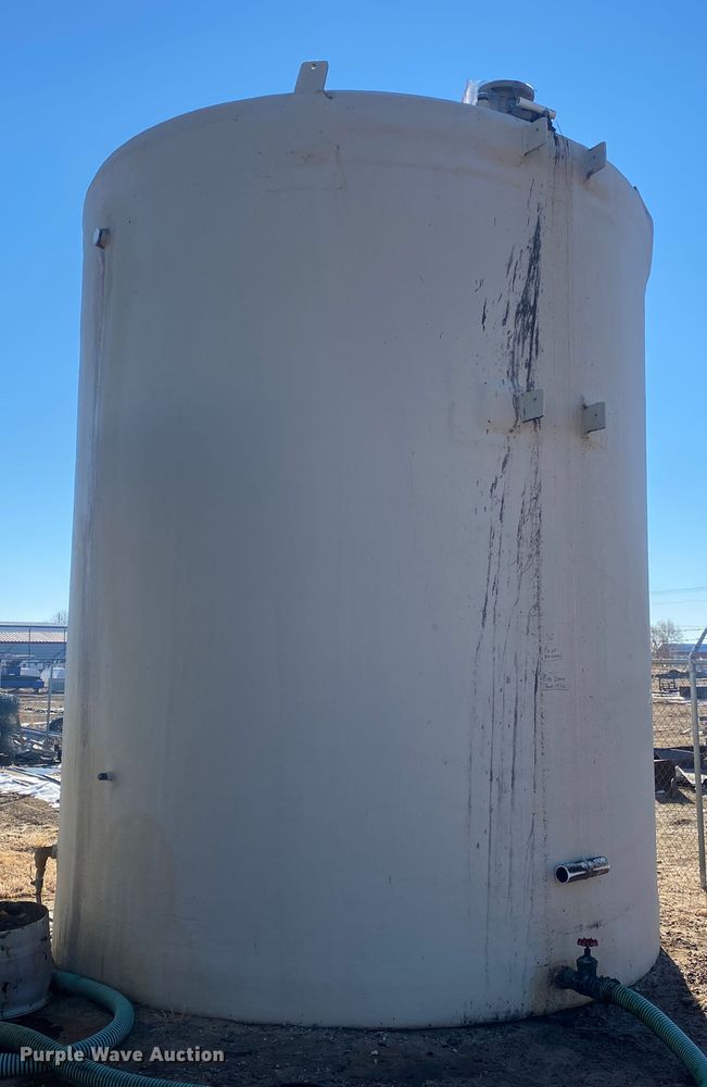 image for item DL1464 Fiberglass tank