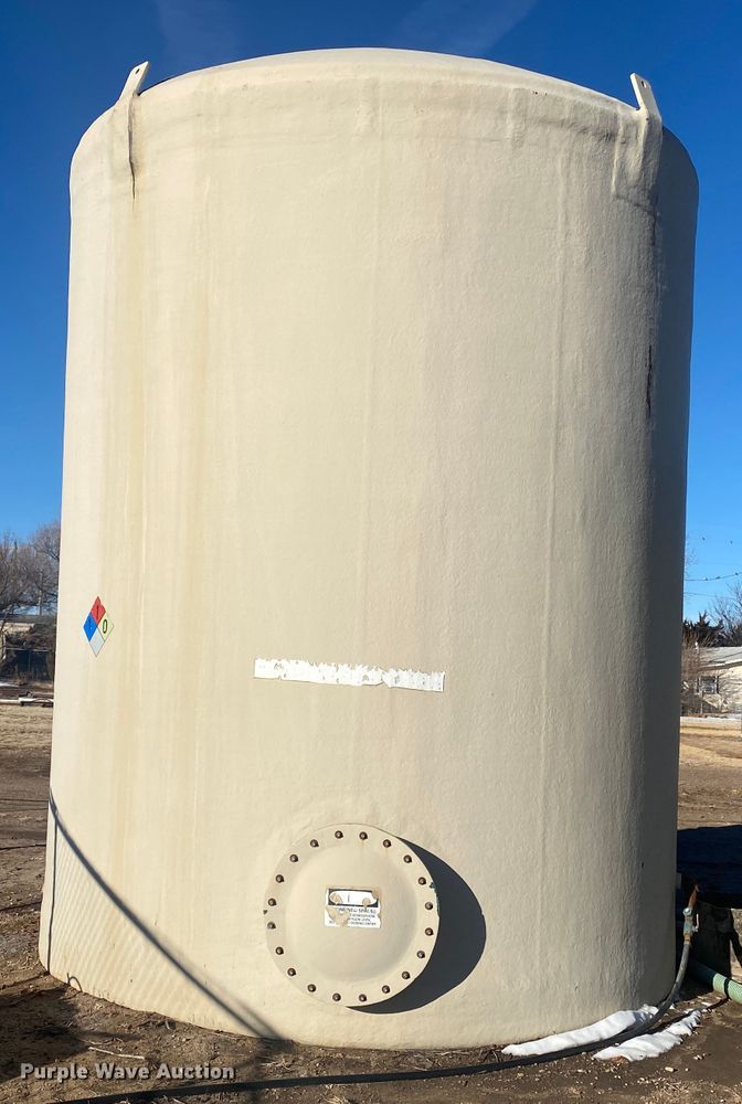 image for item DL1464 Fiberglass tank