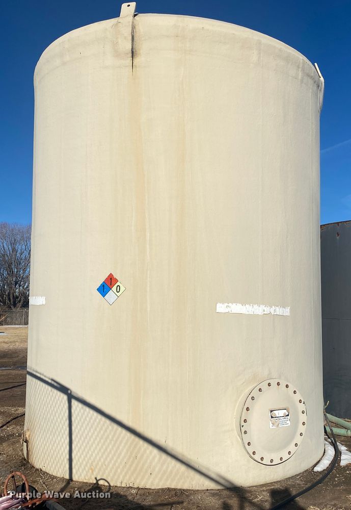 image for item DL1464 Fiberglass tank