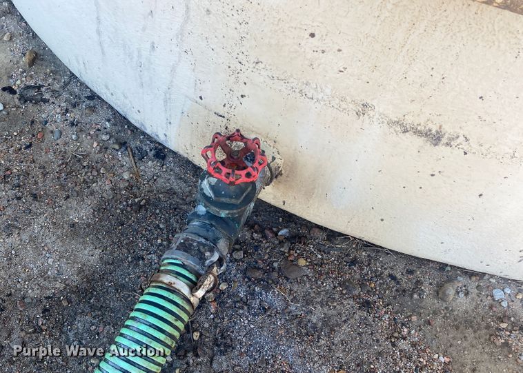 image for item DL1464 Fiberglass tank