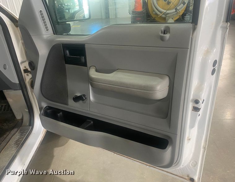 image for item DL1493 2006 Ford F150  SuperCab pickup truck