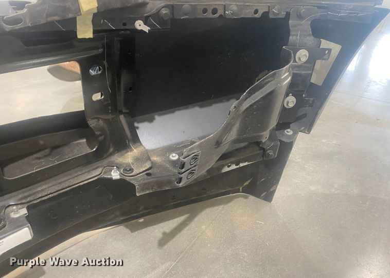 image for item DL1495 (2) Ford F550 front bumpers