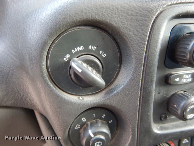 image for item DM4466 2003 Chevrolet Trail Blazer  SUV