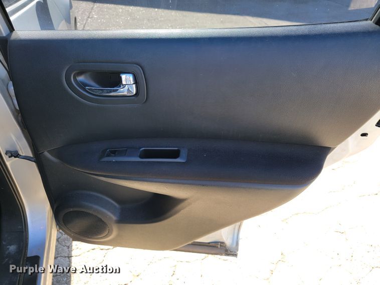 image for item DM7487 2008 Nissan Rogue  SUV