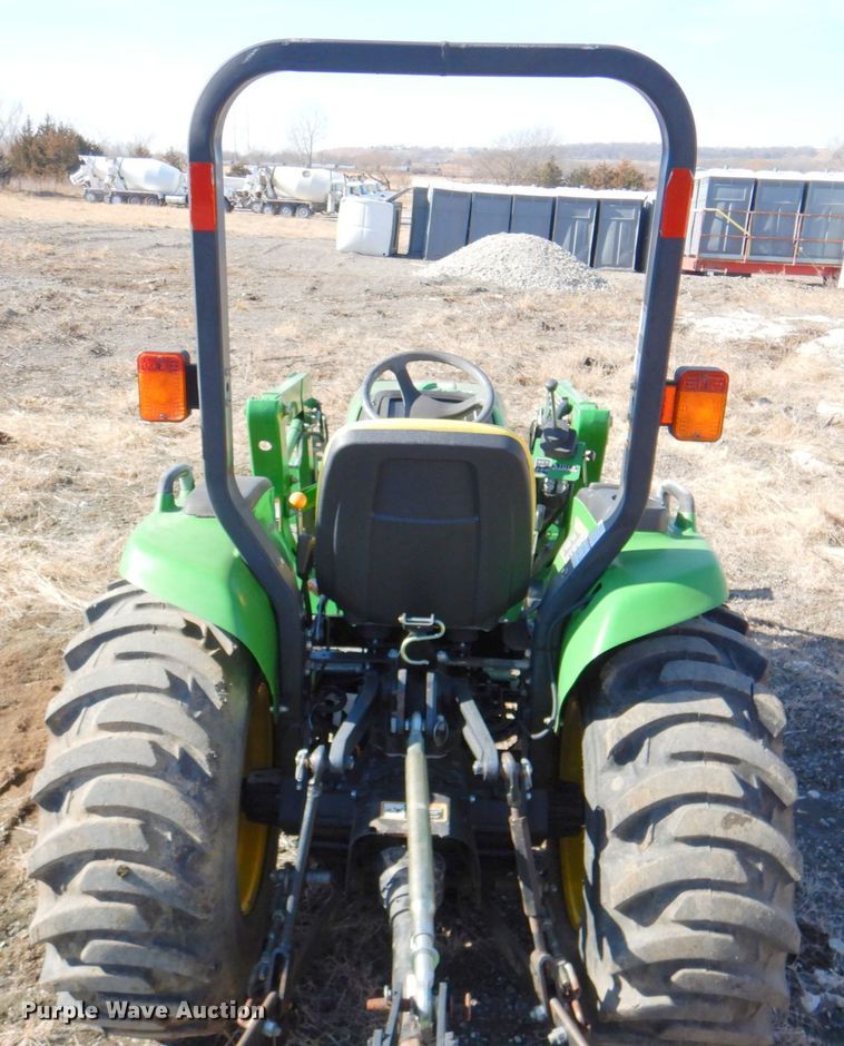 image for item DN2710 2014 John Deere 3038E  MFWD tractor