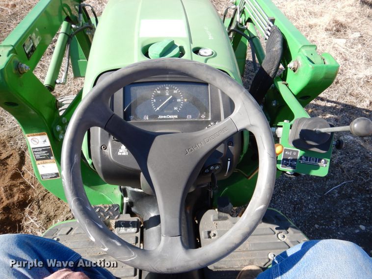 image for item DN2710 2014 John Deere 3038E  MFWD tractor