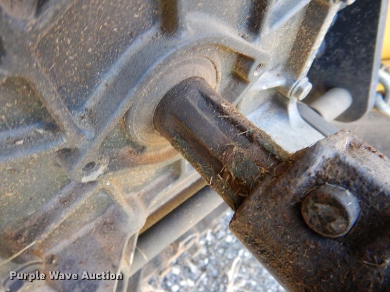 image for item DN2710 2014 John Deere 3038E  MFWD tractor