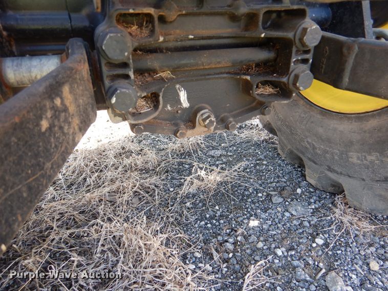 image for item DN2710 2014 John Deere 3038E  MFWD tractor