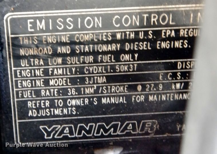 image for item DN2710 2014 John Deere 3038E  MFWD tractor