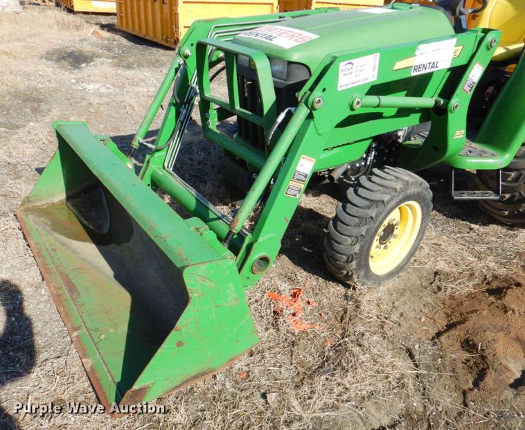 image for item DN2710 2014 John Deere 3038E  MFWD tractor