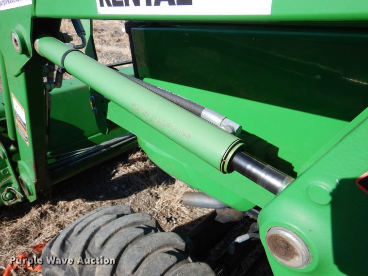 image for item DN2710 2014 John Deere 3038E  MFWD tractor