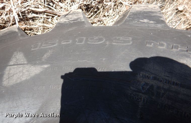 image for item DN2710 2014 John Deere 3038E  MFWD tractor