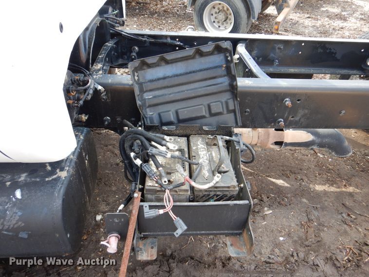 image for item DN7250 2008 Ford F750 Super Duty XL  truck cab and chassis