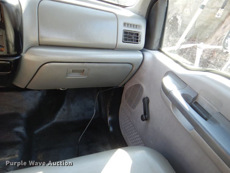 image for item DN7250 2008 Ford F750 Super Duty XL  truck cab and chassis