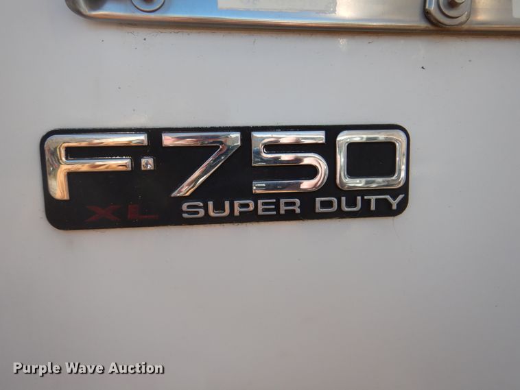 image for item DN7250 2008 Ford F750 Super Duty XL  truck cab and chassis