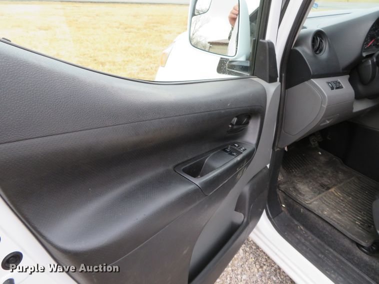image for item DN7894 2014 Nissan NV200  van