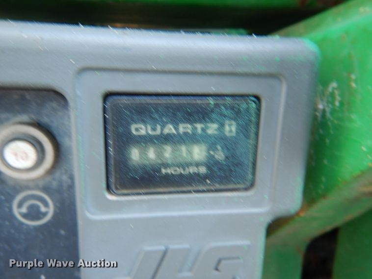 image for item DR0850 2004 JLG 1930ES  scissor lift