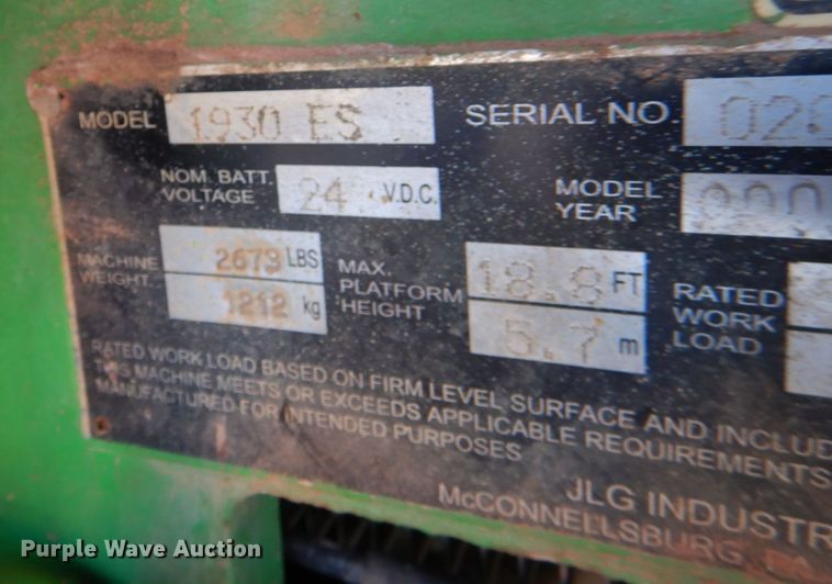 image for item DR0850 2004 JLG 1930ES  scissor lift