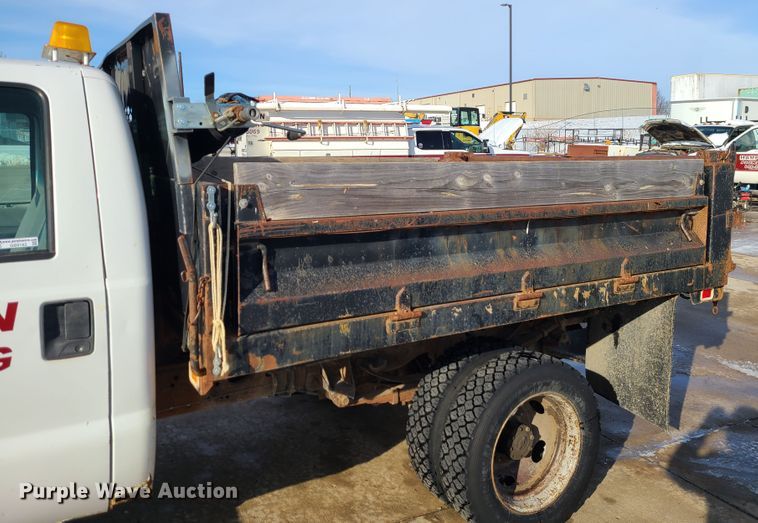 image for item GB9183 2000 Ford F450 Super Duty XL  dump truck