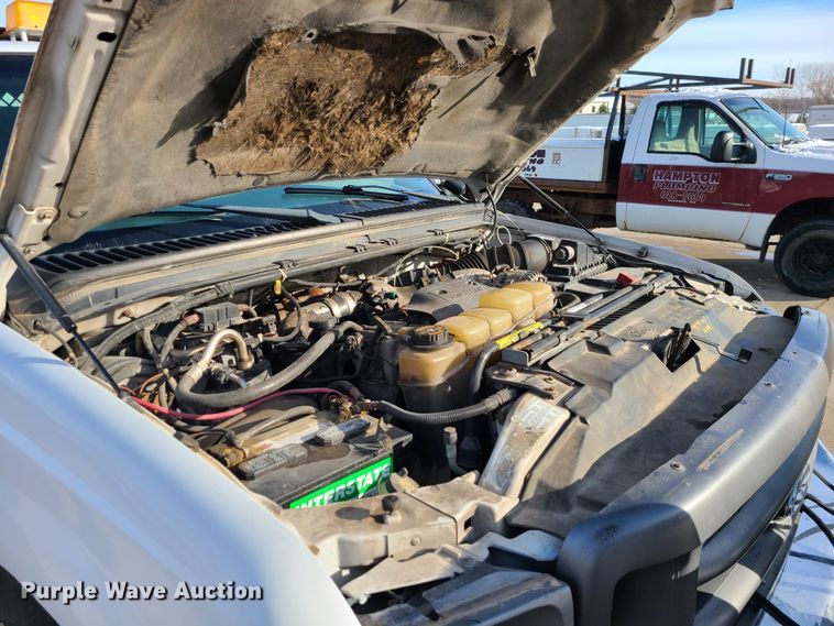 image for item GB9183 2000 Ford F450 Super Duty XL  dump truck