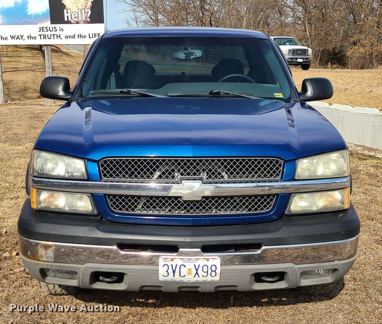 image for item GB9242 2003 Chevrolet Silverado 1500  Ext. Cab pickup truck