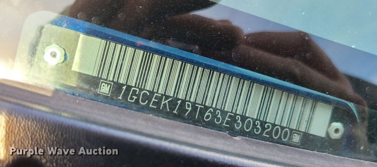 image for item GB9242 2003 Chevrolet Silverado 1500  Ext. Cab pickup truck