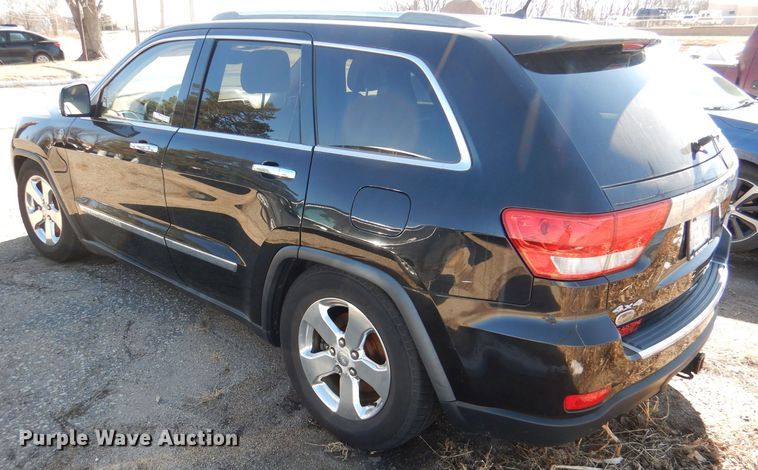 image for item HN9789 2011 Jeep Grand Cherokee  SUV