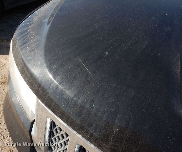 image for item HN9789 2011 Jeep Grand Cherokee  SUV