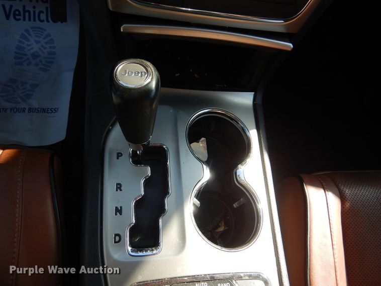 image for item HN9789 2011 Jeep Grand Cherokee  SUV