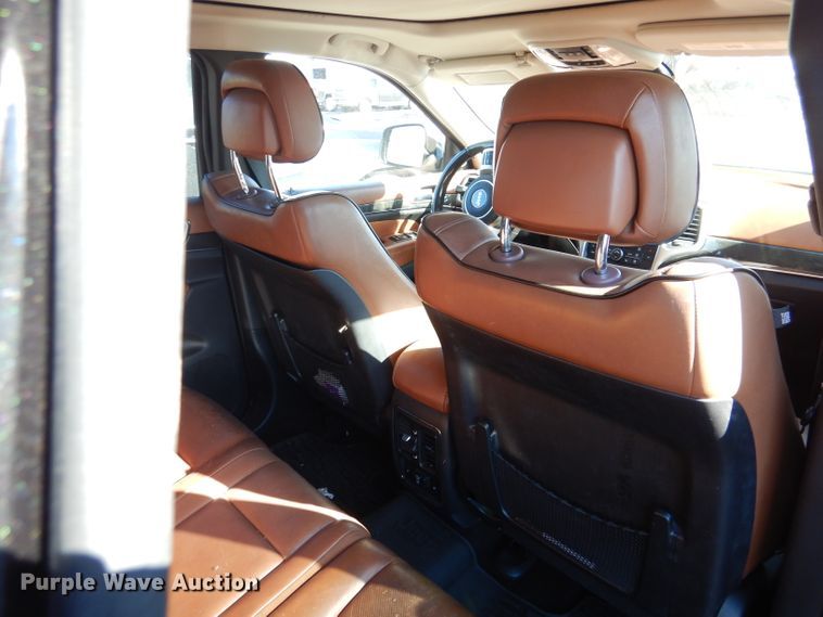 image for item HN9789 2011 Jeep Grand Cherokee  SUV