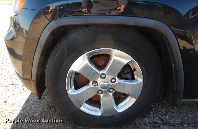 image for item HN9789 2011 Jeep Grand Cherokee  SUV