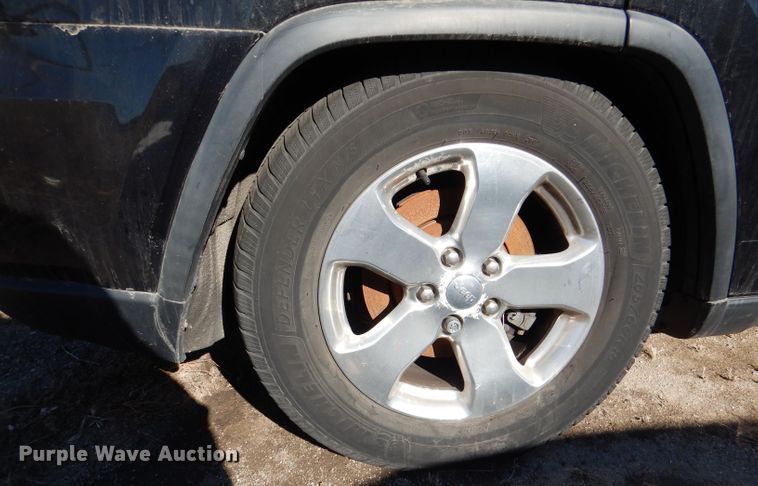 image for item HN9789 2011 Jeep Grand Cherokee  SUV