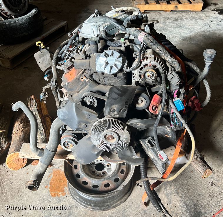 image for item ID9665 2002 Chevrolet  engine