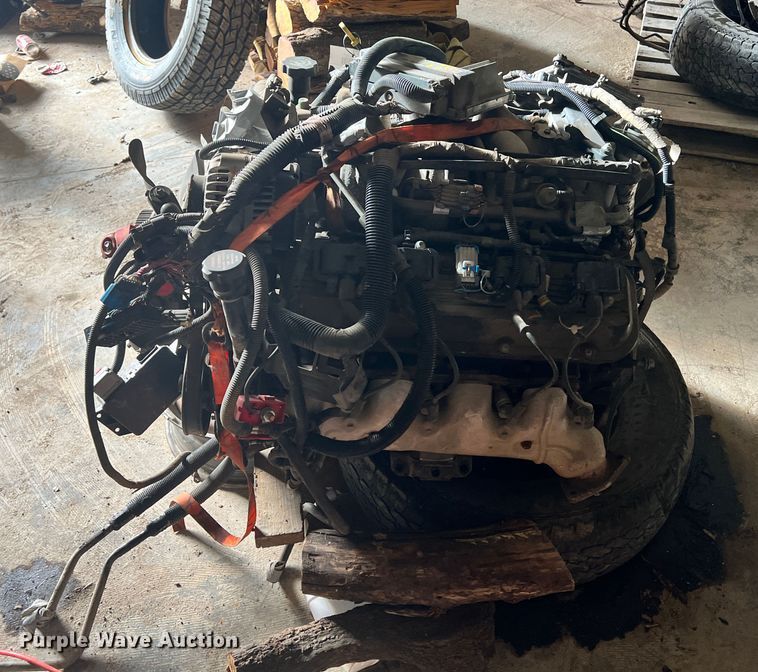 image for item ID9665 2002 Chevrolet  engine