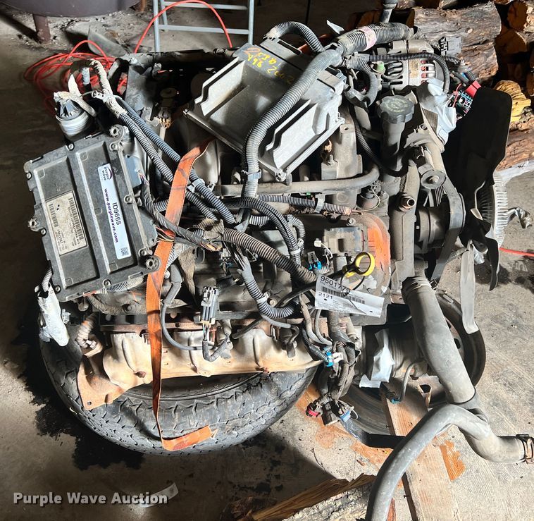 image for item ID9665 2002 Chevrolet  engine