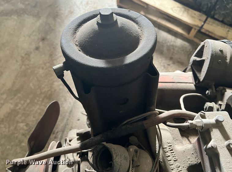 image for item ID9667 1955 Chevrolet  265 engine