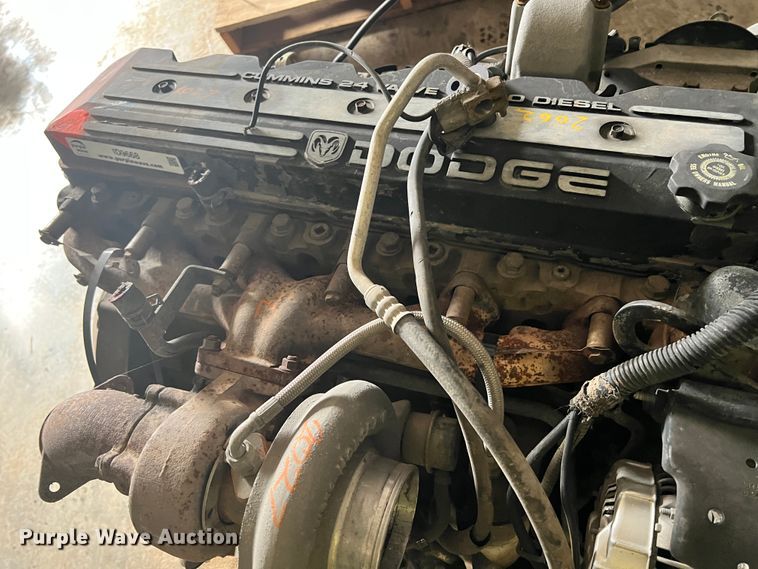 image for item ID9668 2002 Cummins  engine