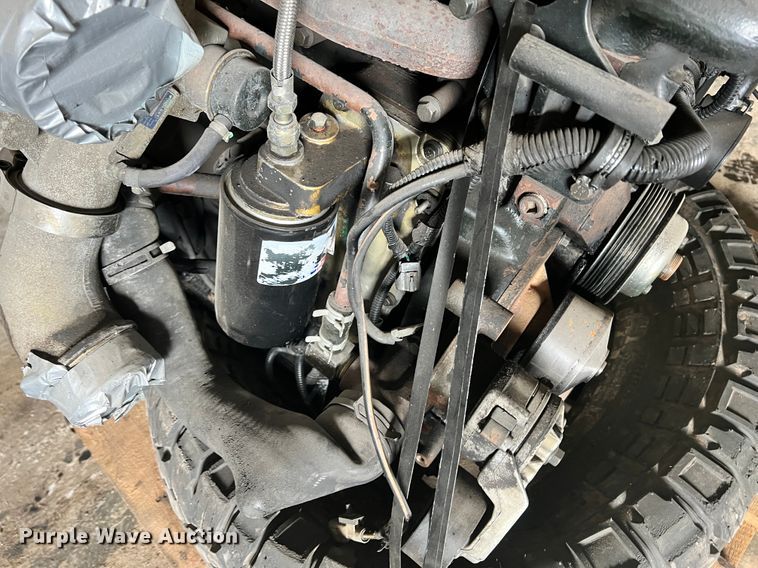 image for item ID9669 2000 Cummins  engine